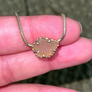 Kendra Scott Tess Gold Pendant Necklace In Iridescent Drusy